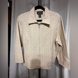 White “ Nouveaux “ Woven Zipper Jacket!!!